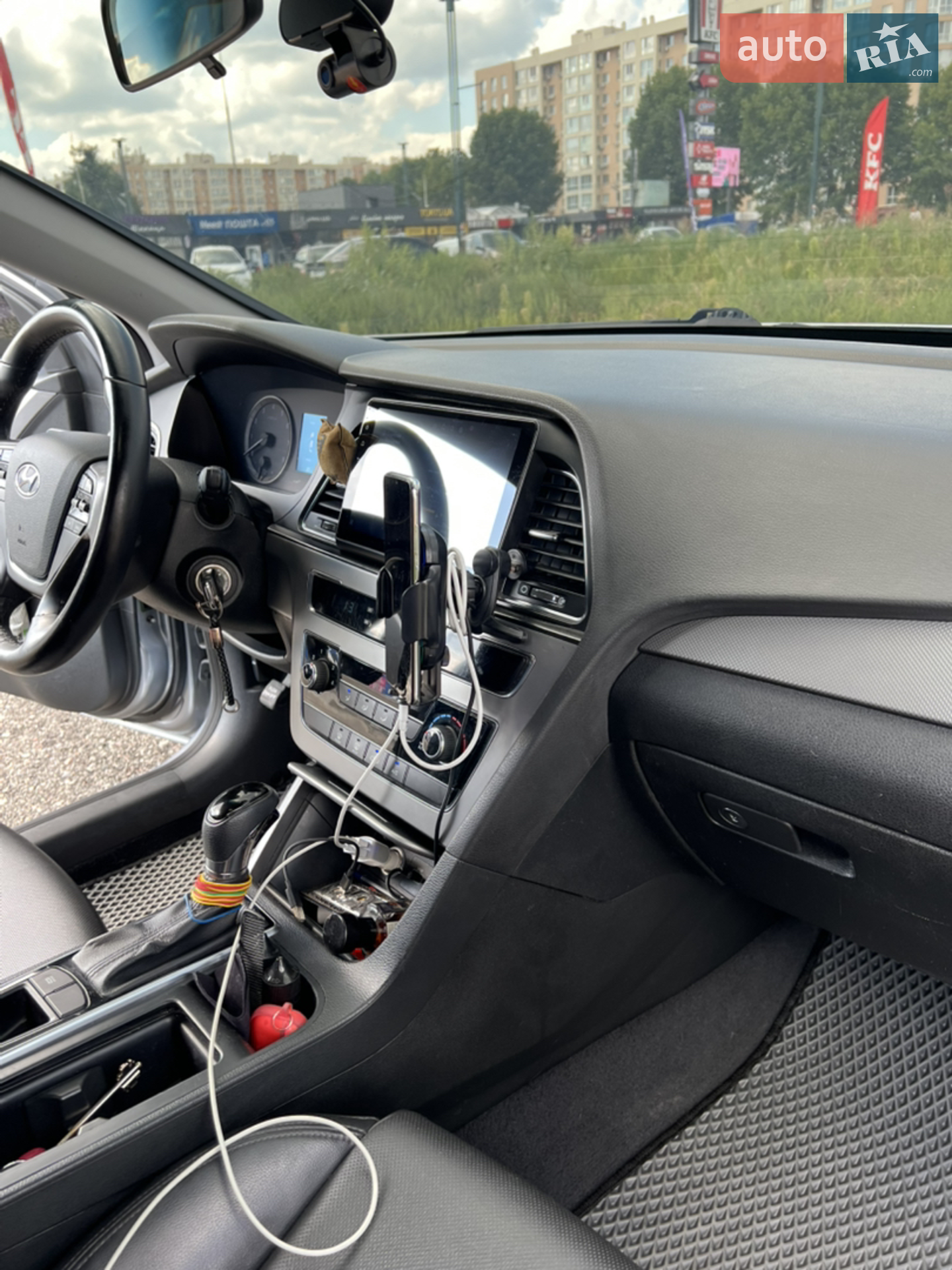 2014 Hyundai Sonata - мініатюра 9