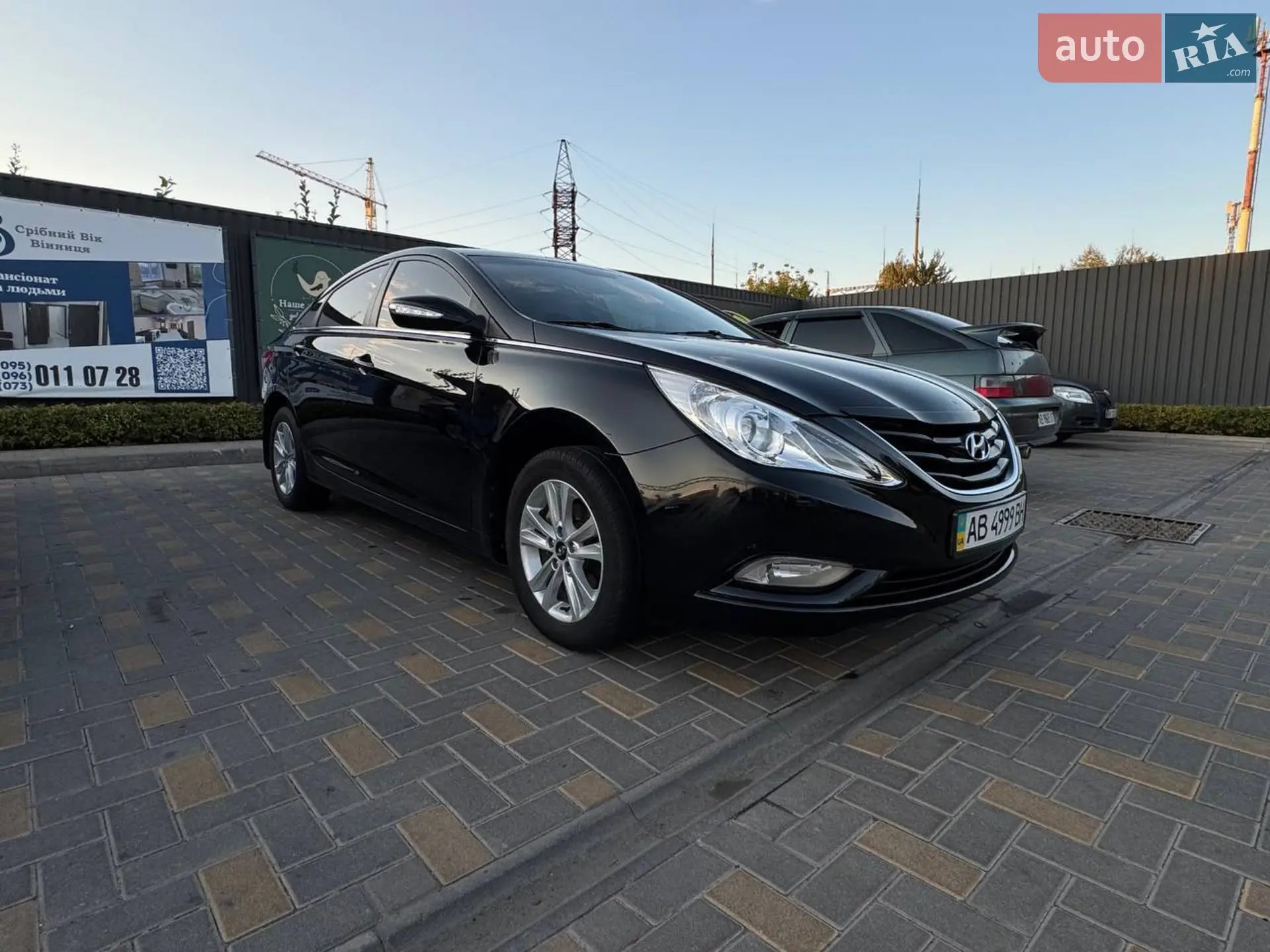 2010 Hyundai Sonata - мініатюра 12