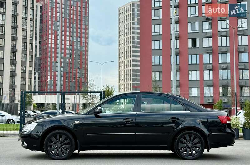 Седан Hyundai Sonata 2008 в Киеве