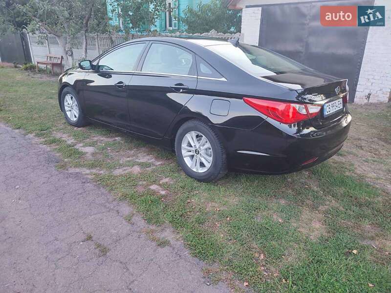 Седан Hyundai Sonata 2013 в Ніжині