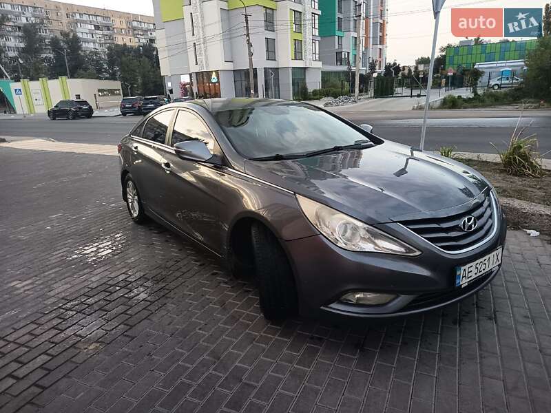 Седан Hyundai Sonata 2011 в Днепре