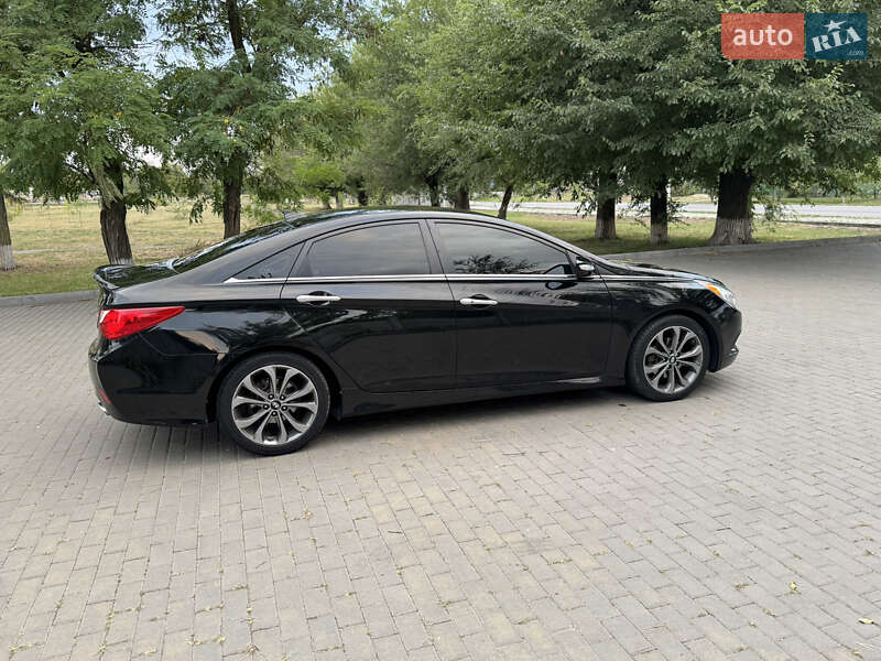 Седан Hyundai Sonata 2014 в Новомосковську фото 4 Седан Hyundai Sonata 2014 в Новомосковську
