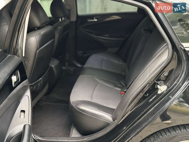 Седан Hyundai Sonata 2014 в Новомосковську фото 14 Седан Hyundai Sonata 2014 в Новомосковську