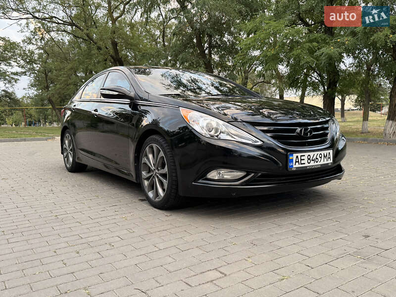 Седан Hyundai Sonata 2014 в Новомосковську фото 24 Седан Hyundai Sonata 2014 в Новомосковську