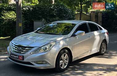 Седан Hyundai Sonata 2014 в Киеве