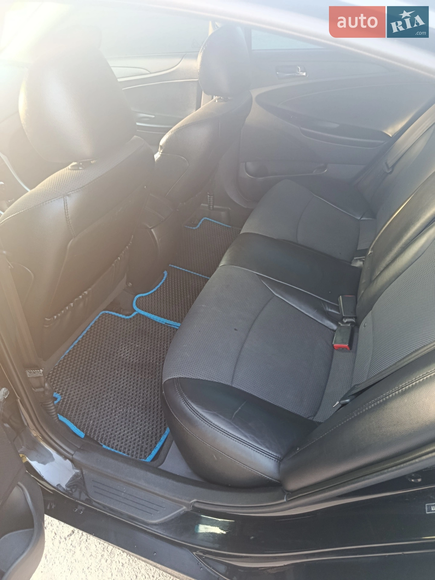 2013 Hyundai Sonata - мініатюра 10