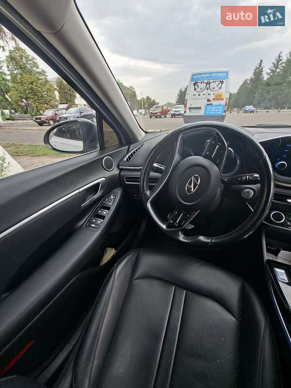 Седан Hyundai Sonata 2019 в Новоархангельську