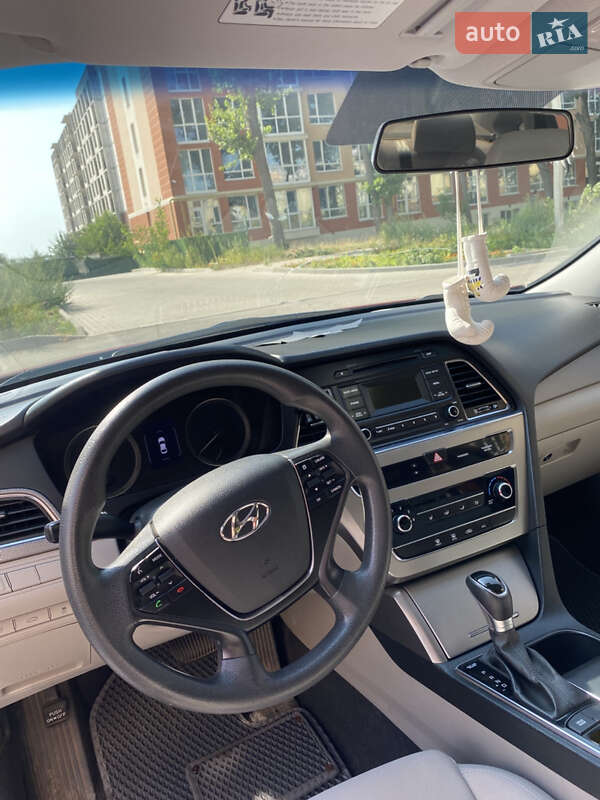 Седан Hyundai Sonata 2017 в Києві