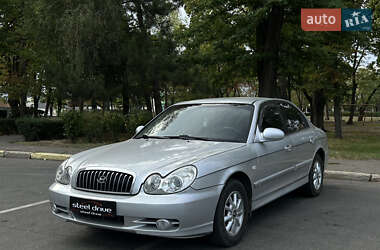 Седан Hyundai Sonata 2004 в Николаеве