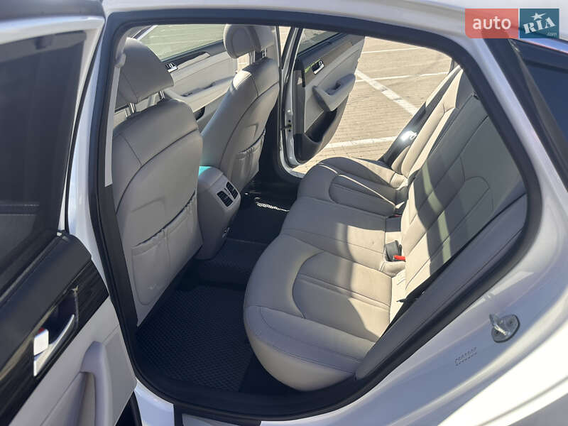 Седан Hyundai Sonata 2016 в Одесі