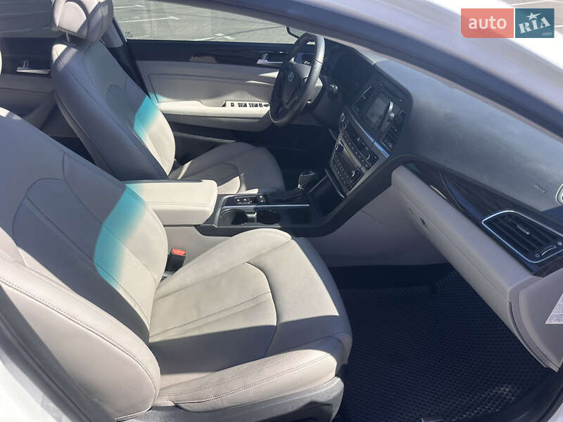 Седан Hyundai Sonata 2016 в Одесі