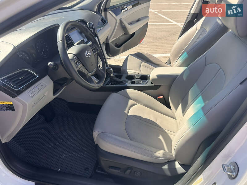 Седан Hyundai Sonata 2016 в Одесі