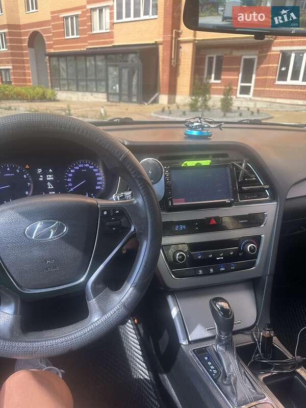 Седан Hyundai Sonata 2015 в Тернополі