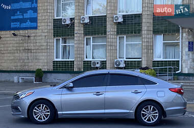 Седан Hyundai Sonata 2015 в 