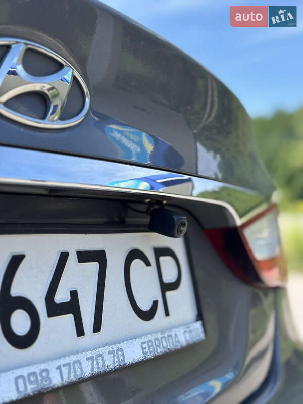 Седан Hyundai Sonata 2011 в Житомирі