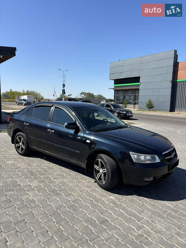 Седан Hyundai Sonata 2007 в Авангарде фото 3 Седан Hyundai Sonata 2007 в Авангарде