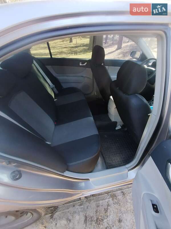 Седан Hyundai Sonata 2005 в Дніпрі