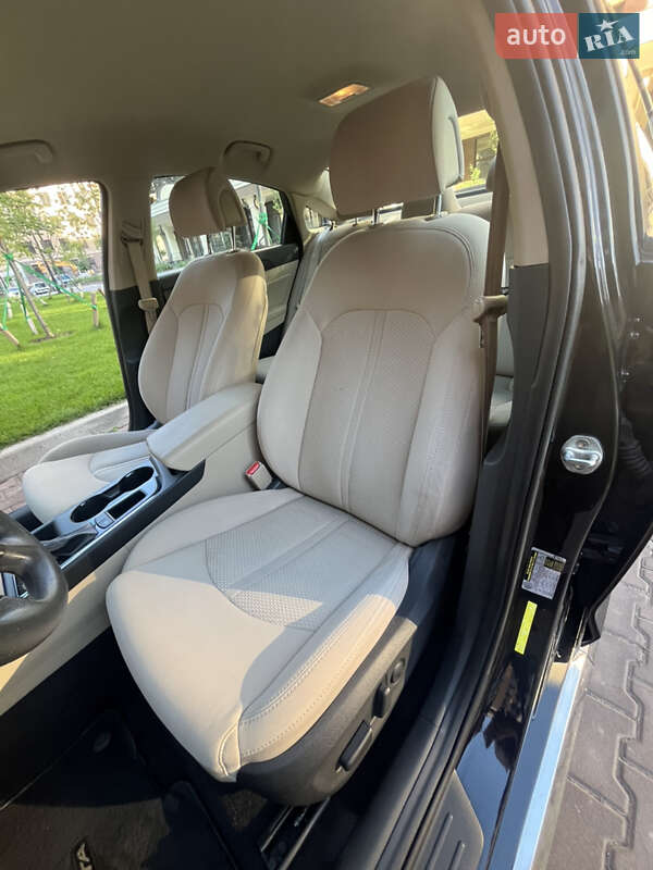 Седан Hyundai Sonata 2016 в Києві