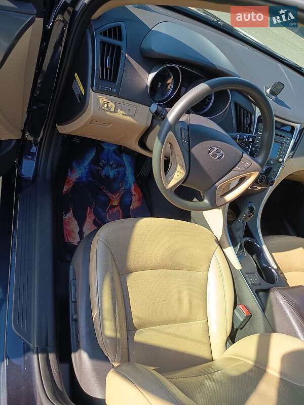 Седан Hyundai Sonata 2014 в Києві