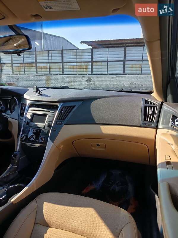 Седан Hyundai Sonata 2014 в Києві