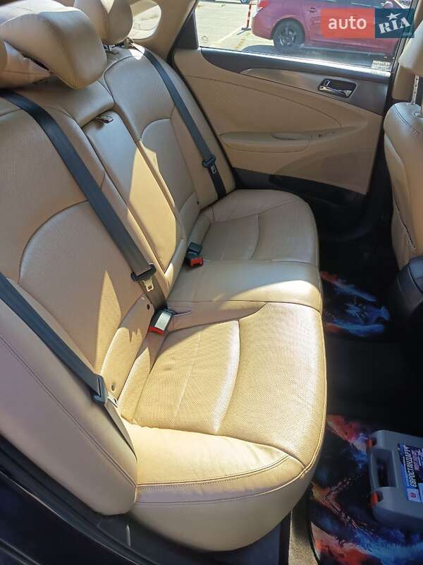 Седан Hyundai Sonata 2014 в Києві