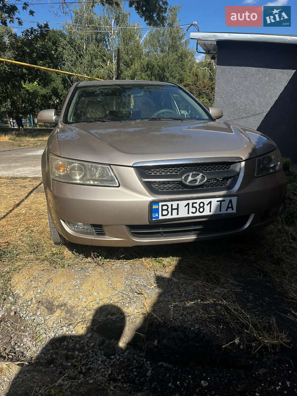Hyundai Sonata 2005