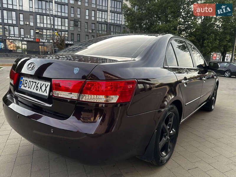 Седан Hyundai Sonata 2007 в Ужгороде