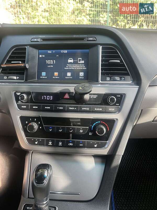 Седан Hyundai Sonata 2016 в Киеве