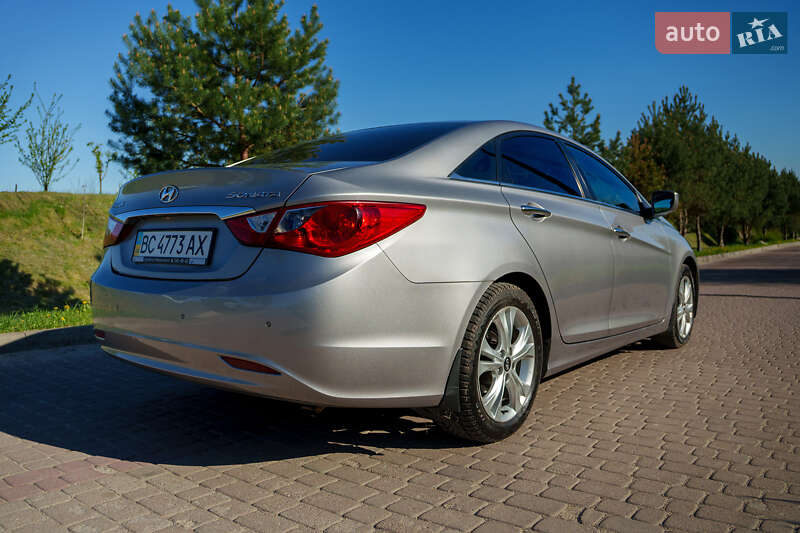 Седан Hyundai Sonata 2012 в Львові