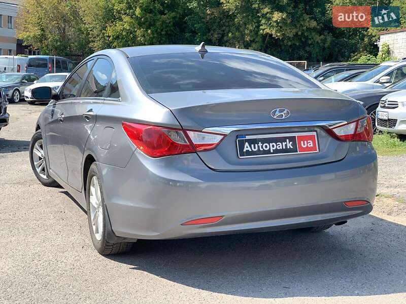 Седан Hyundai Sonata 2011 в Виннице