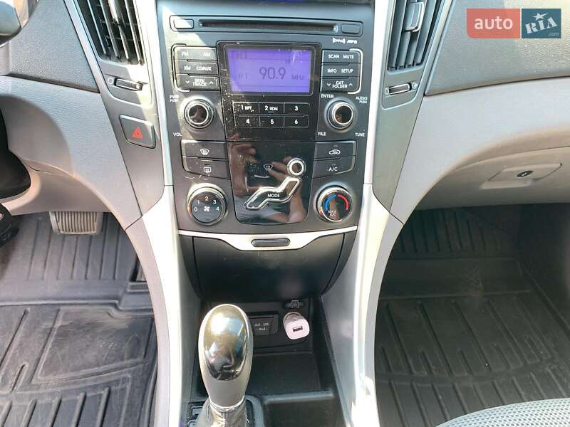 Седан Hyundai Sonata 2011 в Виннице