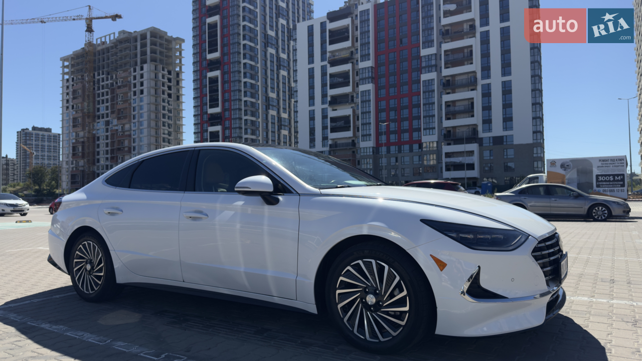 2021 Hyundai Sonata - мініатюра 12