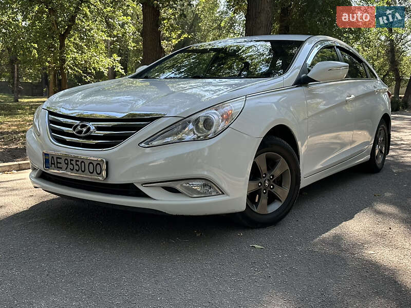 Седан Hyundai Sonata 2014 в 