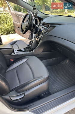 Седан Hyundai Sonata 2014 в 