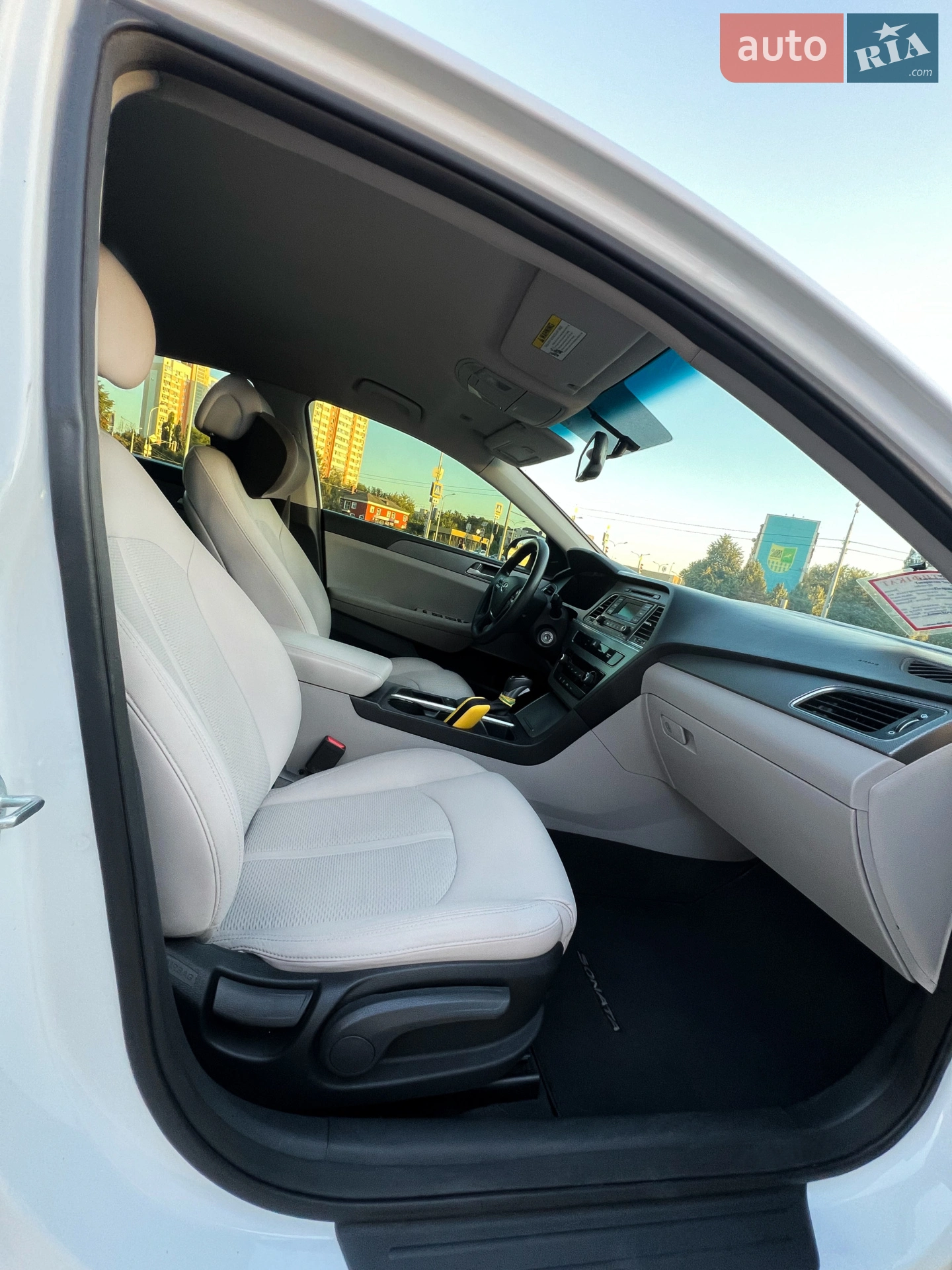 2014 Hyundai Sonata - мініатюра 30