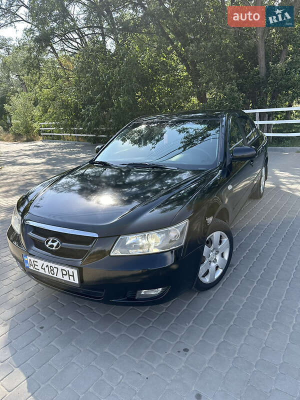 Hyundai Sonata 2007