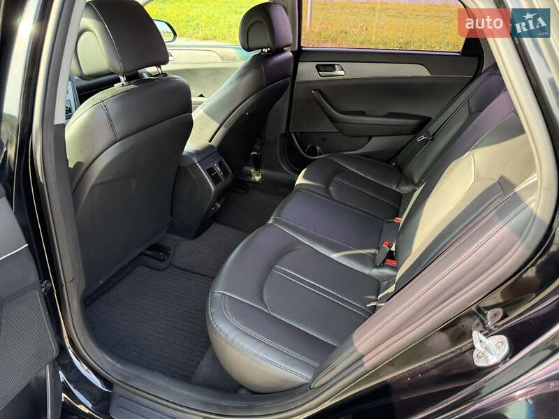 Седан Hyundai Sonata 2014 в Львові