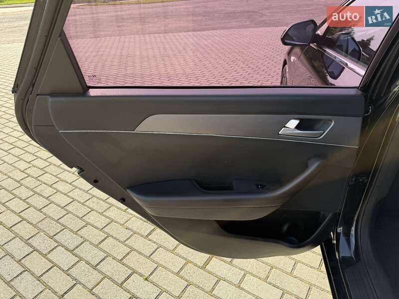 Седан Hyundai Sonata 2014 в Львові