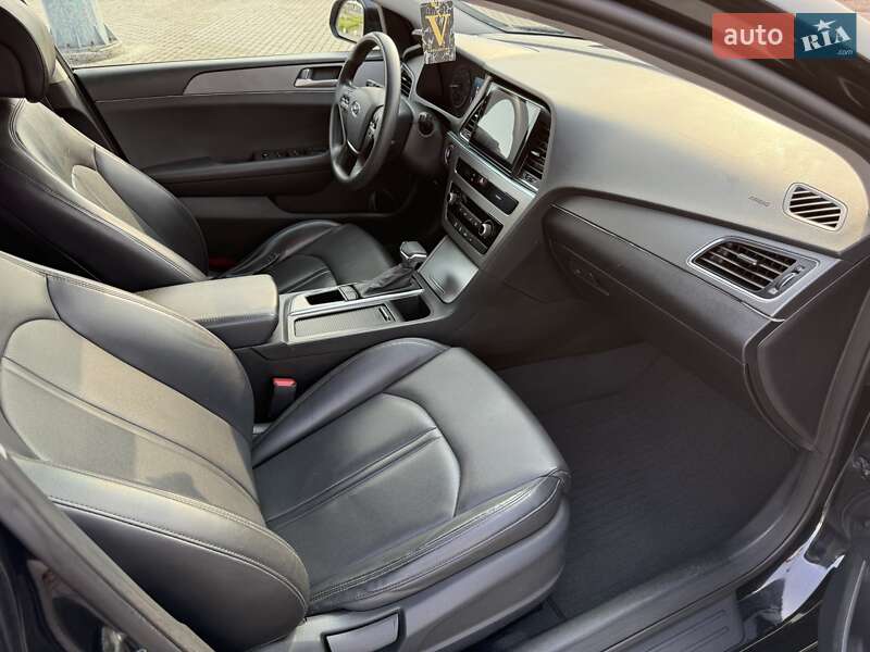 Седан Hyundai Sonata 2014 в Львові