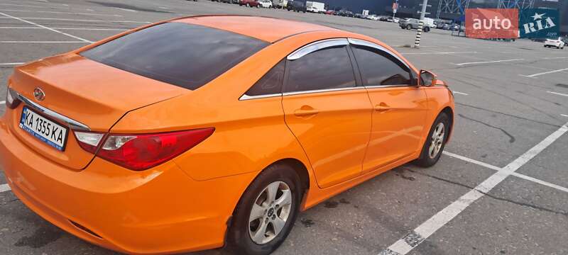 Седан Hyundai Sonata 2014 в Киеве фото 4 Седан Hyundai Sonata 2014 в Киеве