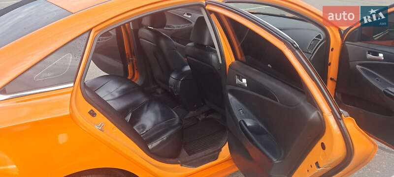 Седан Hyundai Sonata 2014 в Киеве фото 12 Седан Hyundai Sonata 2014 в Киеве