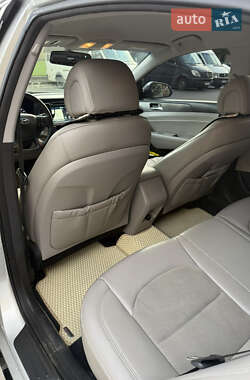 Седан Hyundai Sonata 2014 в 