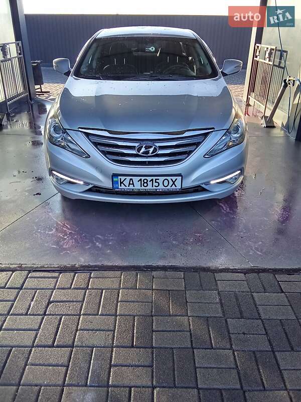 Седан Hyundai Sonata 2014 в Софиевской Борщаговке фото Седан Hyundai Sonata 2014 в Софиевской Борщаговке