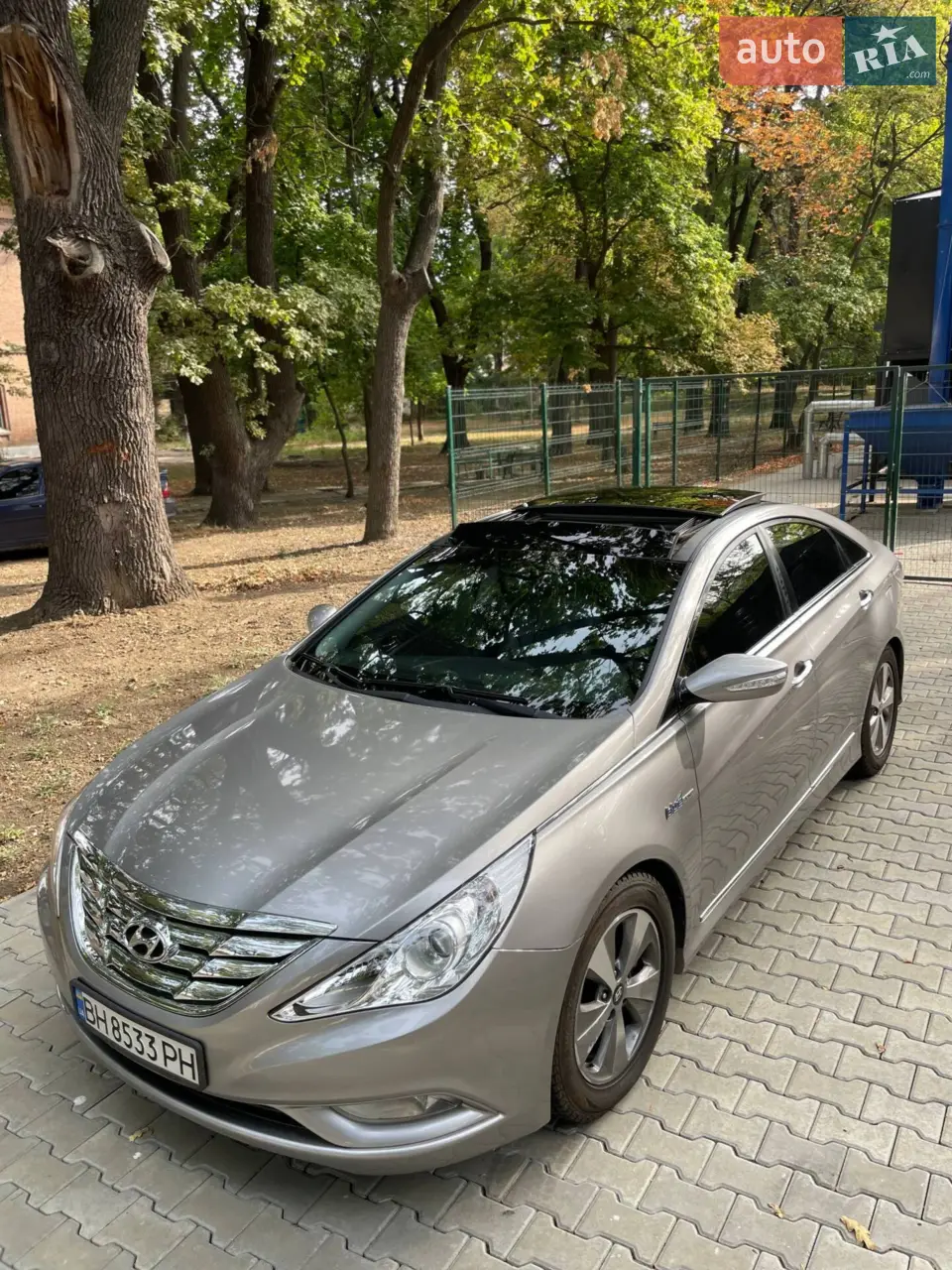 2010 Hyundai Sonata - мініатюра 14