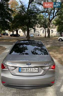 Седан Hyundai Sonata 2011 в 