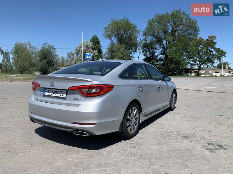 Седан Hyundai Sonata 2014 в Новомосковську