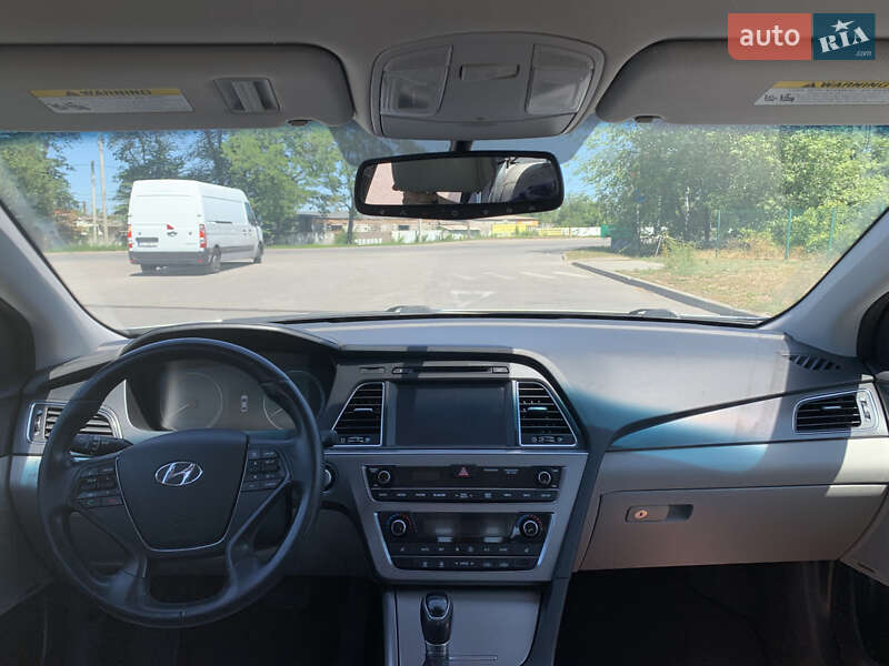 Седан Hyundai Sonata 2014 в Новомосковську