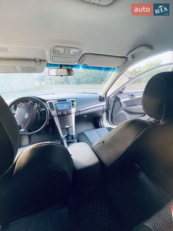 Седан Hyundai Sonata 2008 в Хмельницькому фото 3 Седан Hyundai Sonata 2008 в Хмельницькому