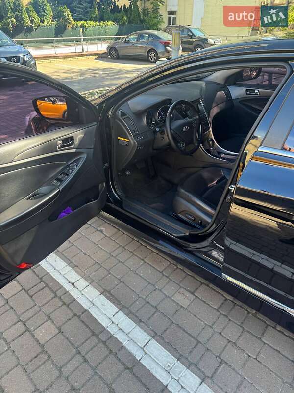 Седан Hyundai Sonata 2013 в Києві