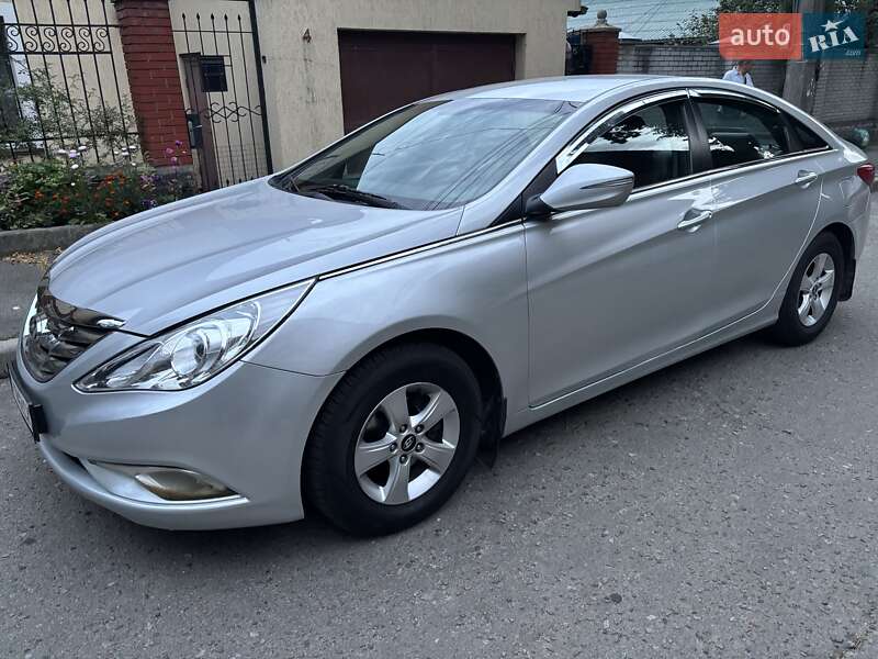 Седан Hyundai Sonata 2014 в Києві